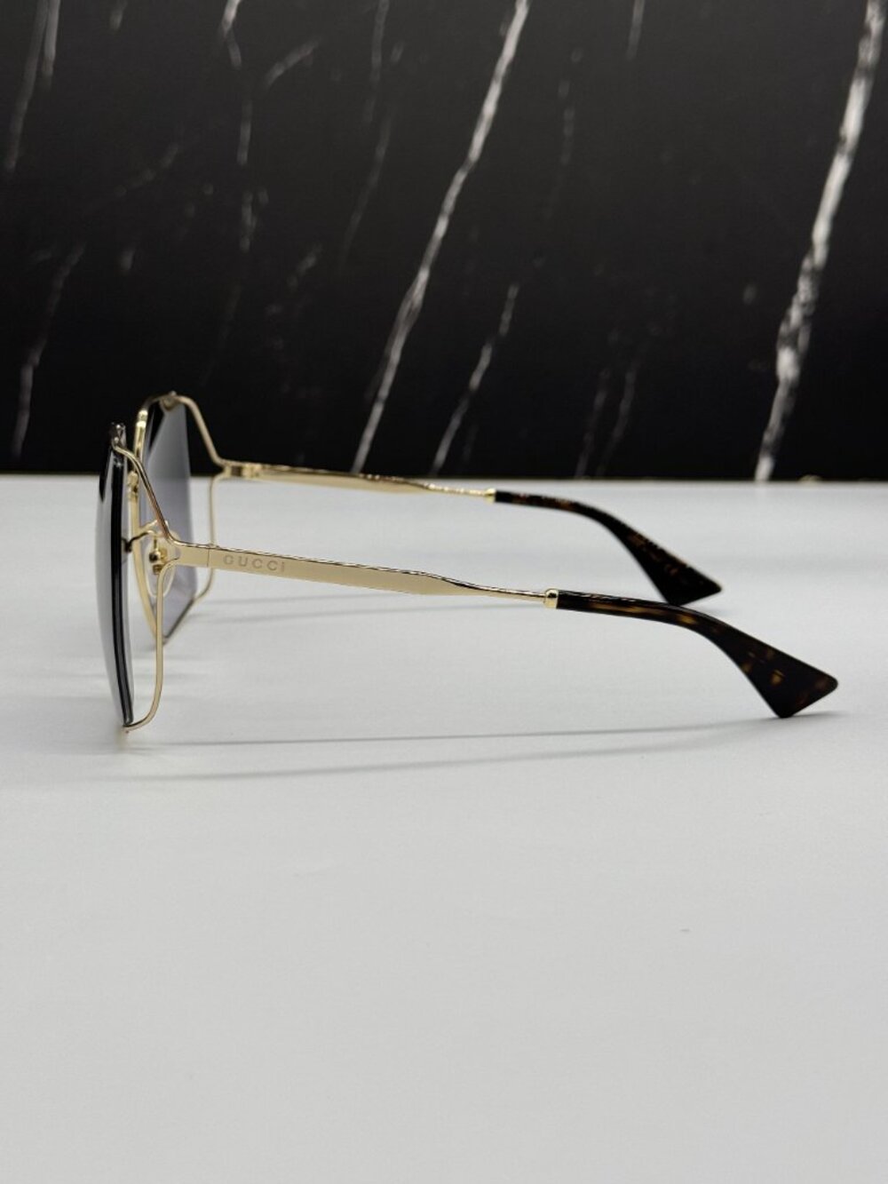 NEW GUCCI GG0817S 001 SUNGLASSES GOLD/GRAY WOMEN EYEWEAR - Picture 8 of 11
